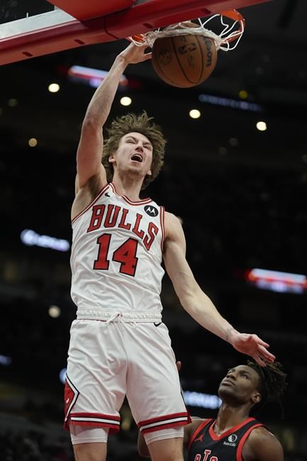 White scores 24 points, Bulls charge past Raptors 125-115 in overtime | iNFOnews.ca White scores 24 points, Bulls charge past Raptors 125-115 in overtime | iNFOnews.ca