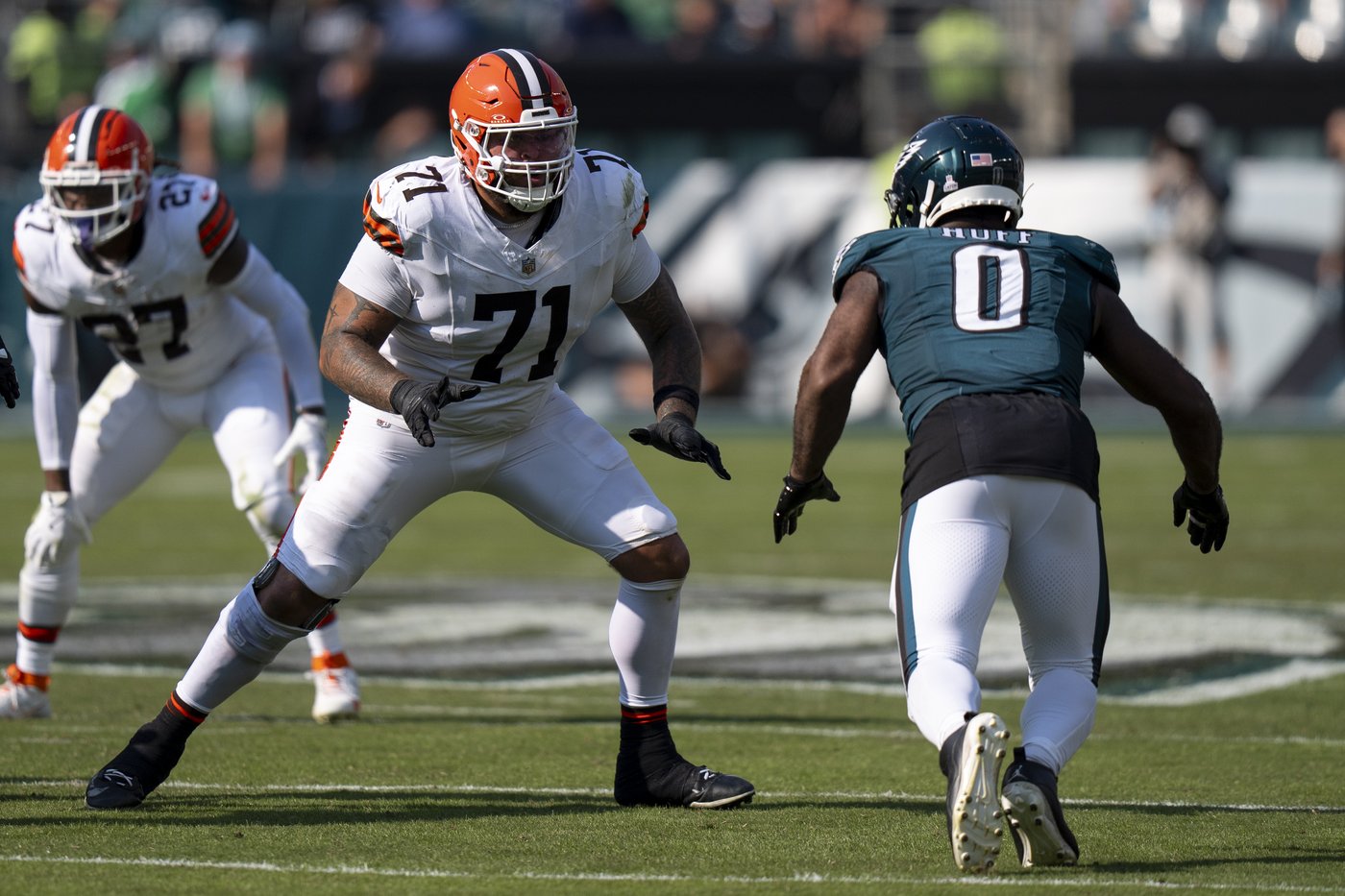 Eagles DE Bryce Huff set for surgery on left wrist | iNFOnews.ca Eagles DE Bryce Huff set for surgery on left wrist | iNFOnews.ca