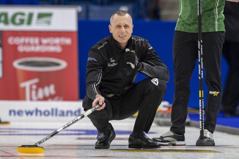 Canadian curler E.J. Harnden to retire from competition at end of season | iNFOnews.ca