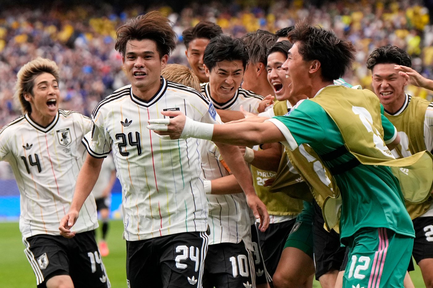 Paraguay stuns Germany, Morocco and Brazil also advance in World Cup Round of 32, in photos | iNFOnews.ca