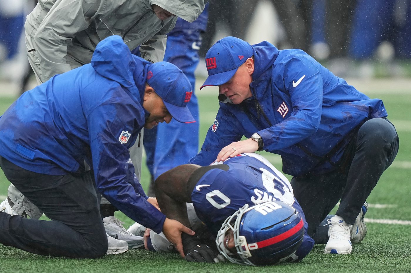 Giants hold on to beat the Titans 12-7 in their first game without quarterback Jaxson Dart | iNFOnews.ca