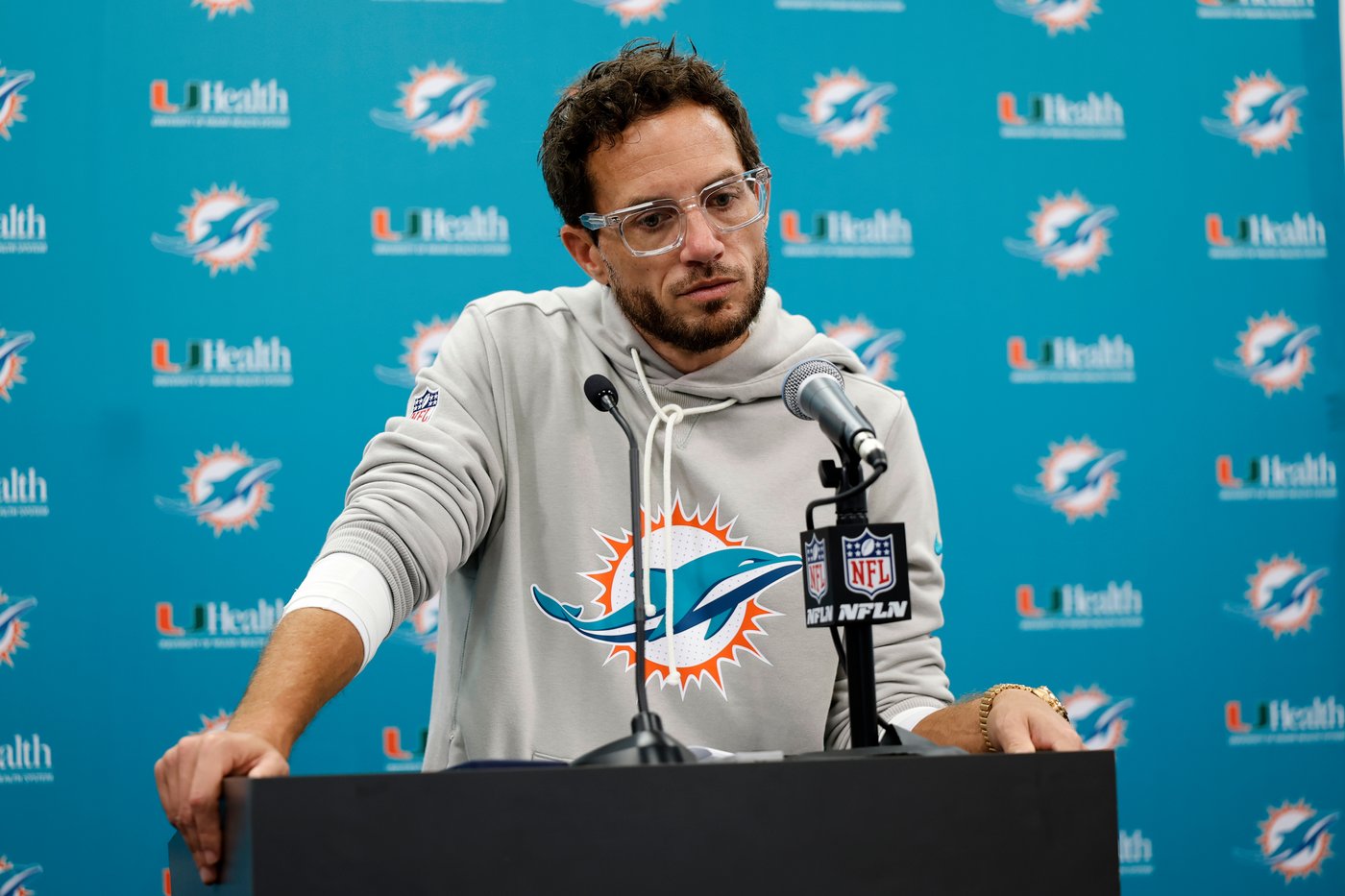 McDaniel says there's 'no time to waste' in effort to save reeling Dolphins' season | iNFOnews.ca