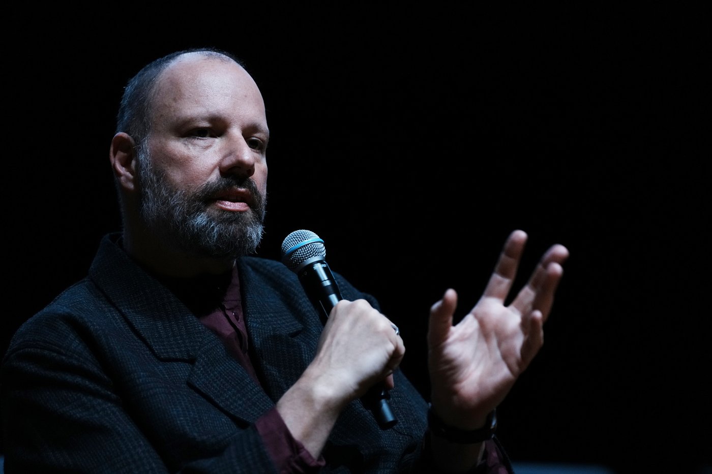 Before his return to the Oscars, Yorgos Lanthimos finds a still moment in Athens | iNFOnews.ca Before his return to the Oscars, Yorgos Lanthimos finds a still moment in Athens | iNFOnews.ca