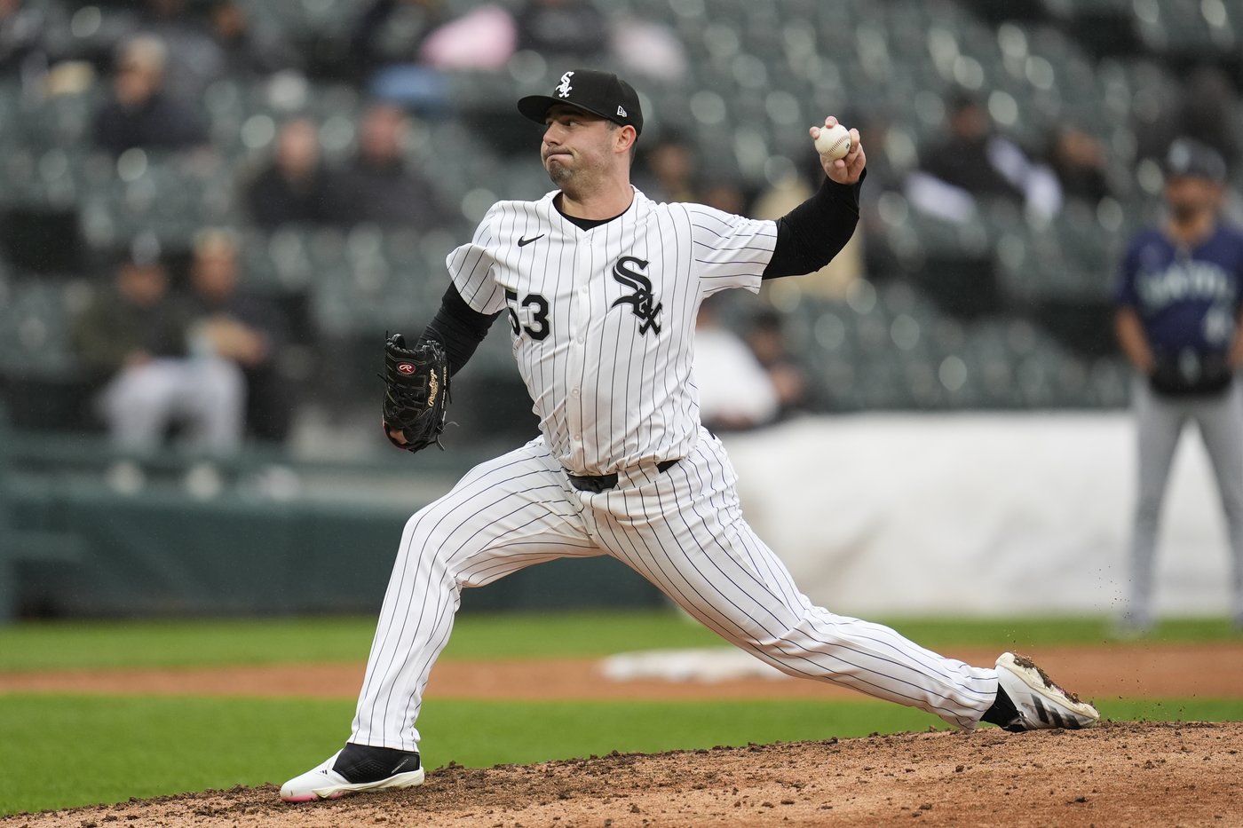 Taveras' 2-run homer in the 8th inning lifts Mariners to a 6-5 win over the White Sox | iNFOnews.ca