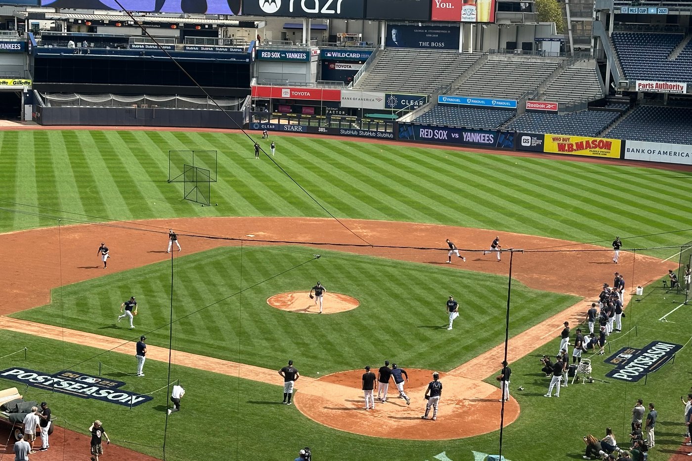 Crochet wants Red Sox teammates to give Yankees the business, tells them to dress for success | iNFOnews.ca