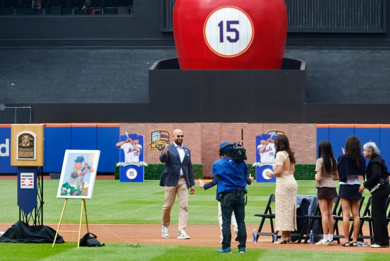 Carlos Beltrán won't rule out interviewing for Mets manager but doesn't sound interested | iNFOnews.ca