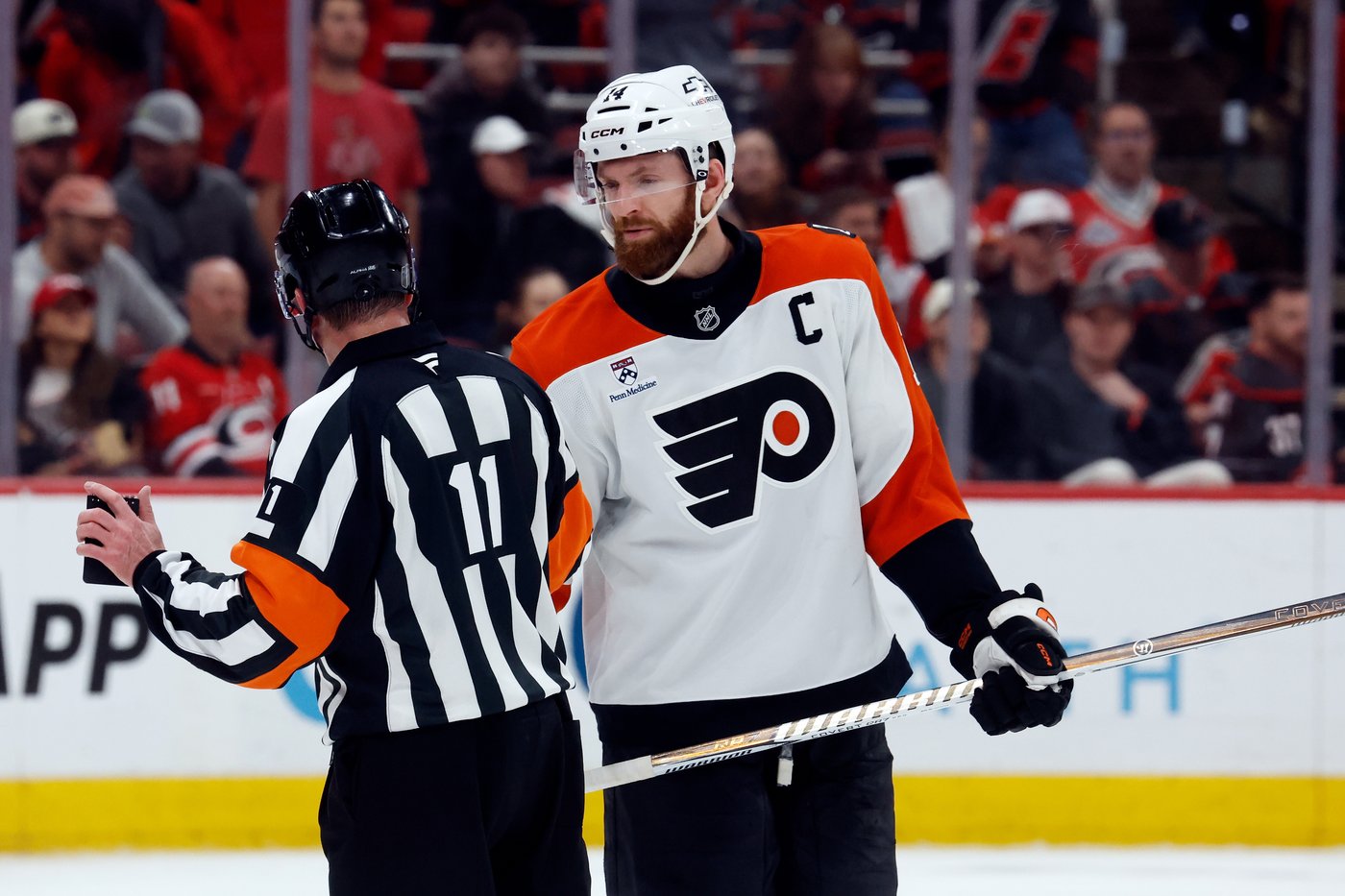 Tocchet looks for Flyers to 'figure it out quickly' entering Game 2 against Hurricanes | iNFOnews.ca