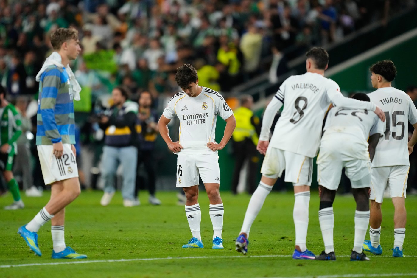 Betis equalizes in stoppage time and deals blow to Real Madrid slim title hopes | iNFOnews.ca Betis equalizes in stoppage time and deals blow to Real Madrid slim title hopes | iNFOnews.ca
