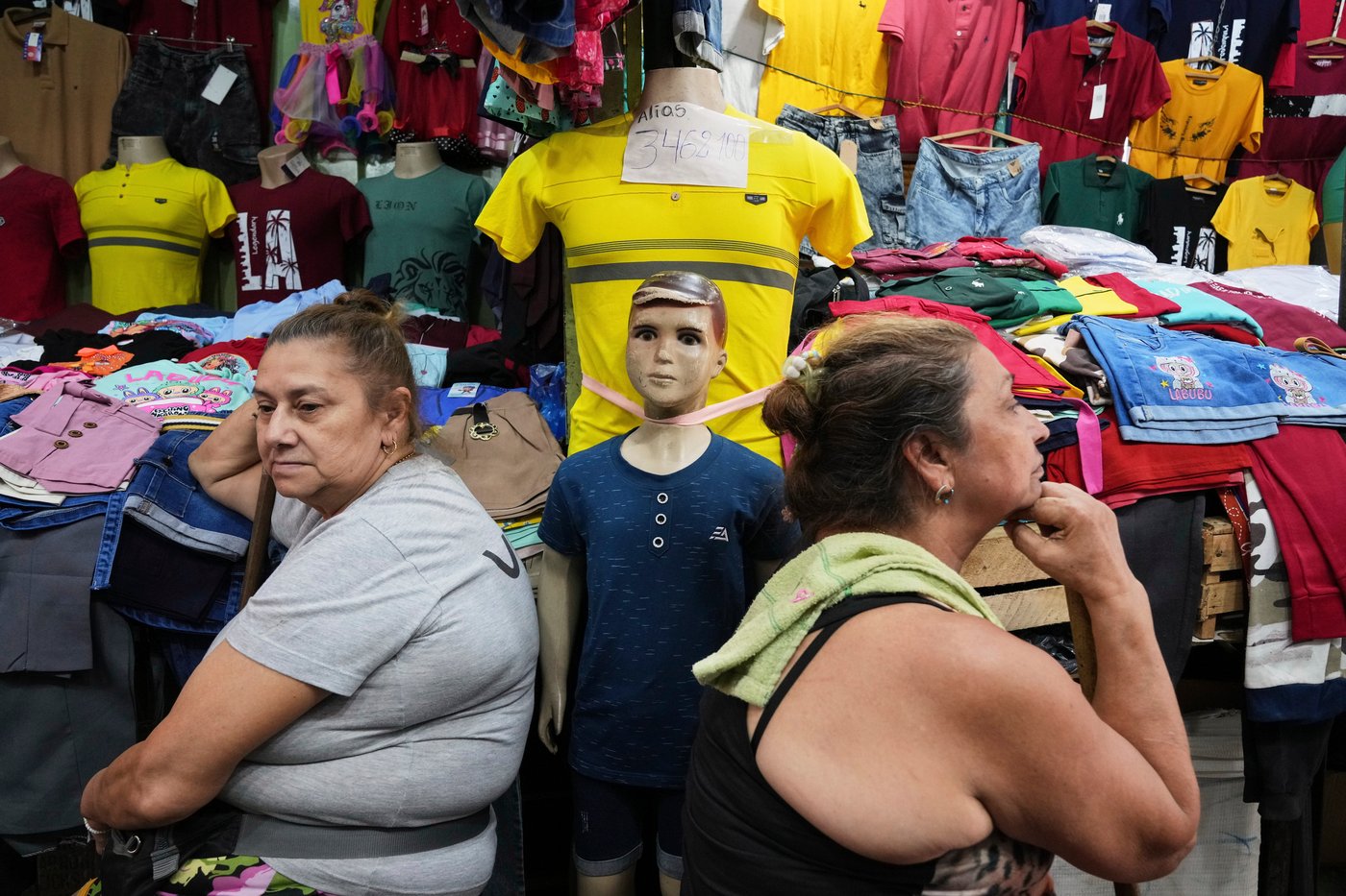 Cuba's power outages and other top photos from Latin America and the Caribbean | iNFOnews.ca