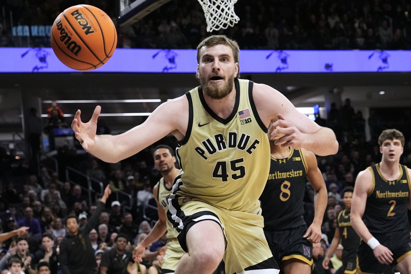 C.J. Cox rallies No. 15 Purdue past Nick Martinelli and Northwestern 70-66 | iNFOnews.ca