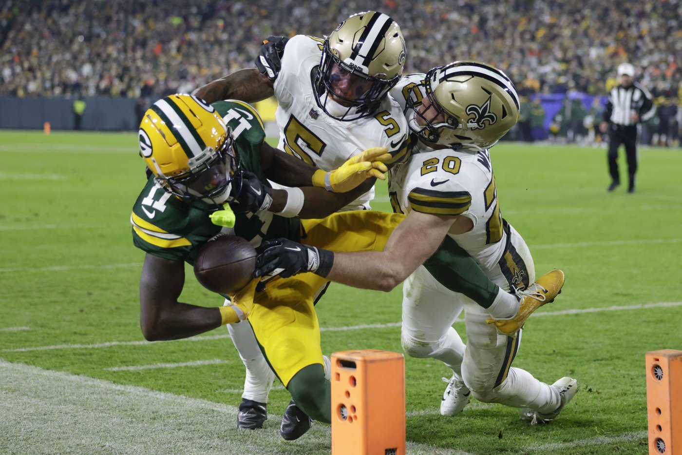 Packers clinch playoff berth with 1st shutout in NFL this season, 34-0 over Saints | iNFOnews.ca Packers clinch playoff berth with 1st shutout in NFL this season, 34-0 over Saints | iNFOnews.ca