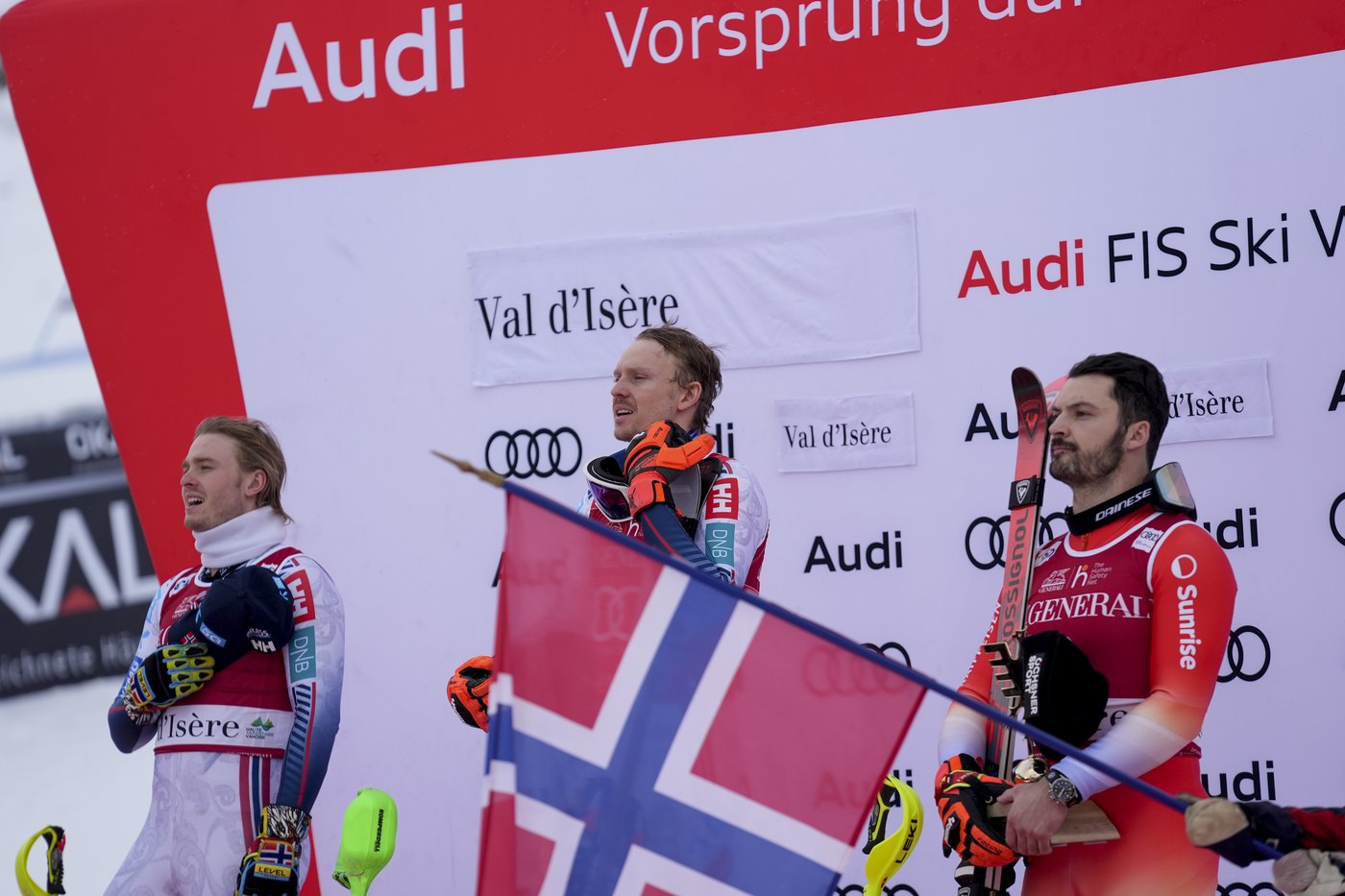 World champion Henrik Kristoffersen wins World Cup slalom for 1st victory in nearly 2 years | iNFOnews.ca