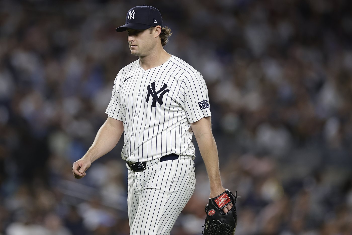 Verdugo's go-ahead single and acrobatic catch lift Yankees over Royals 6-5 in ALDS opener | iNFOnews.ca
