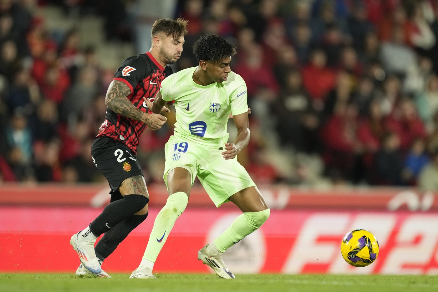 Raphinha scores 2 and Barcelona ends Spanish league slump with 5-1 rout of Mallorca | iNFOnews.ca Raphinha scores 2 and Barcelona ends Spanish league slump with 5-1 rout of Mallorca | iNFOnews.ca
