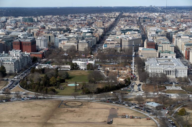 The White House wants to build an underground center to provide security screening for visitors | iNFOnews.ca
