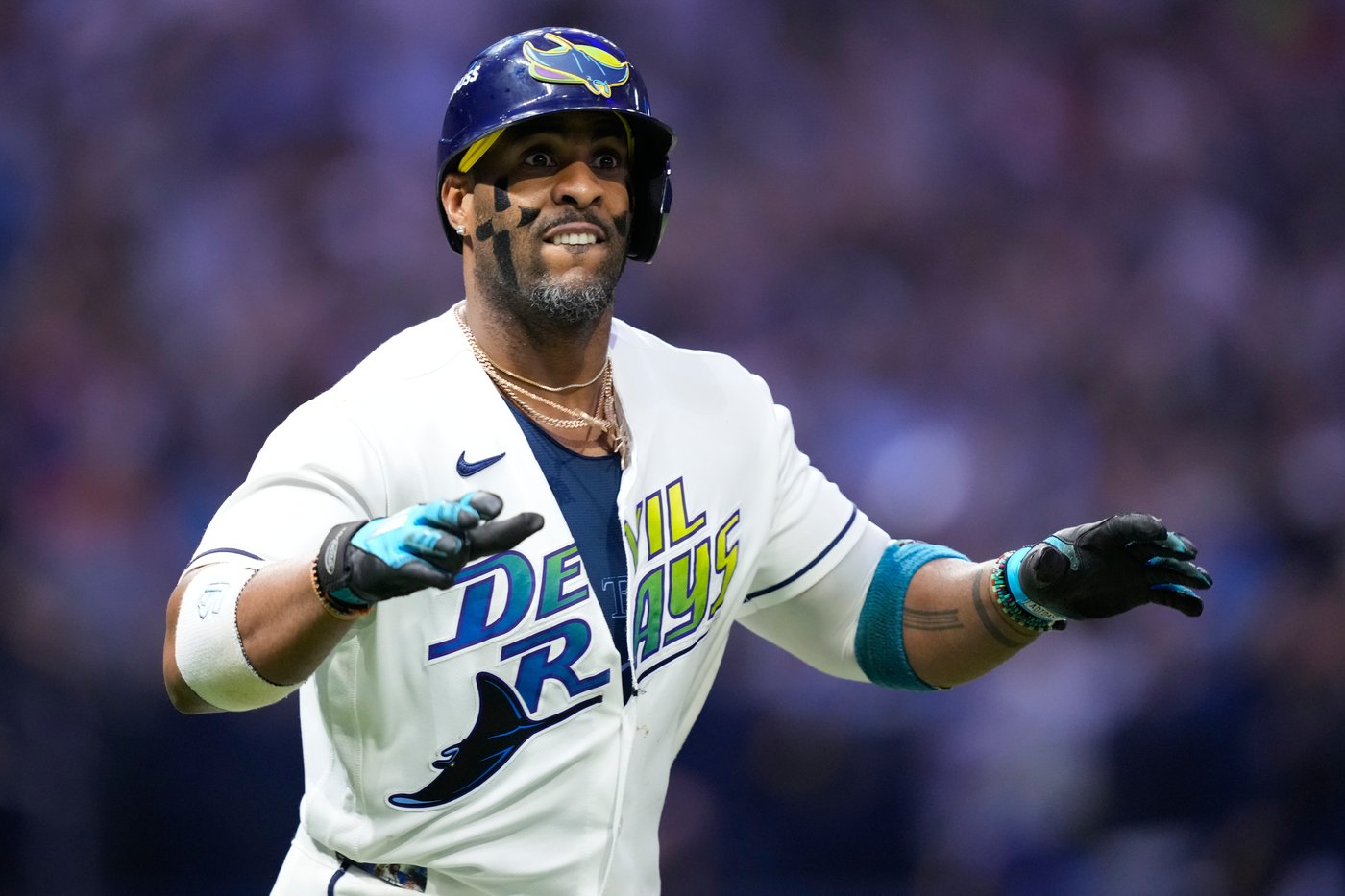 Move over, bat flips. Baseball's slow home run trots could have their World Series moment | iNFOnews.ca Move over, bat flips. Baseball's slow home run trots could have their World Series moment | iNFOnews.ca