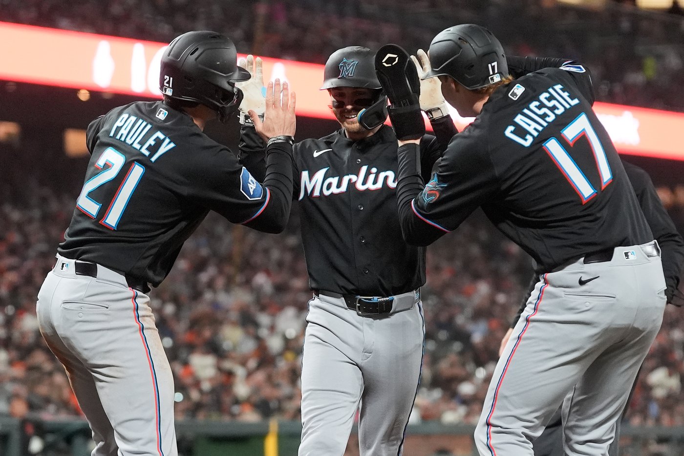 Liam Hicks and Connor Norby each homer, Marlins take down Giants 9-4 | iNFOnews.ca Liam Hicks and Connor Norby each homer, Marlins take down Giants 9-4 | iNFOnews.ca