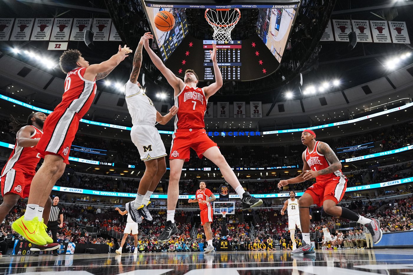 Aday Mara helps No. 3 Michigan edge Ohio State 71-67 in the Big Ten Tournament | iNFOnews.ca