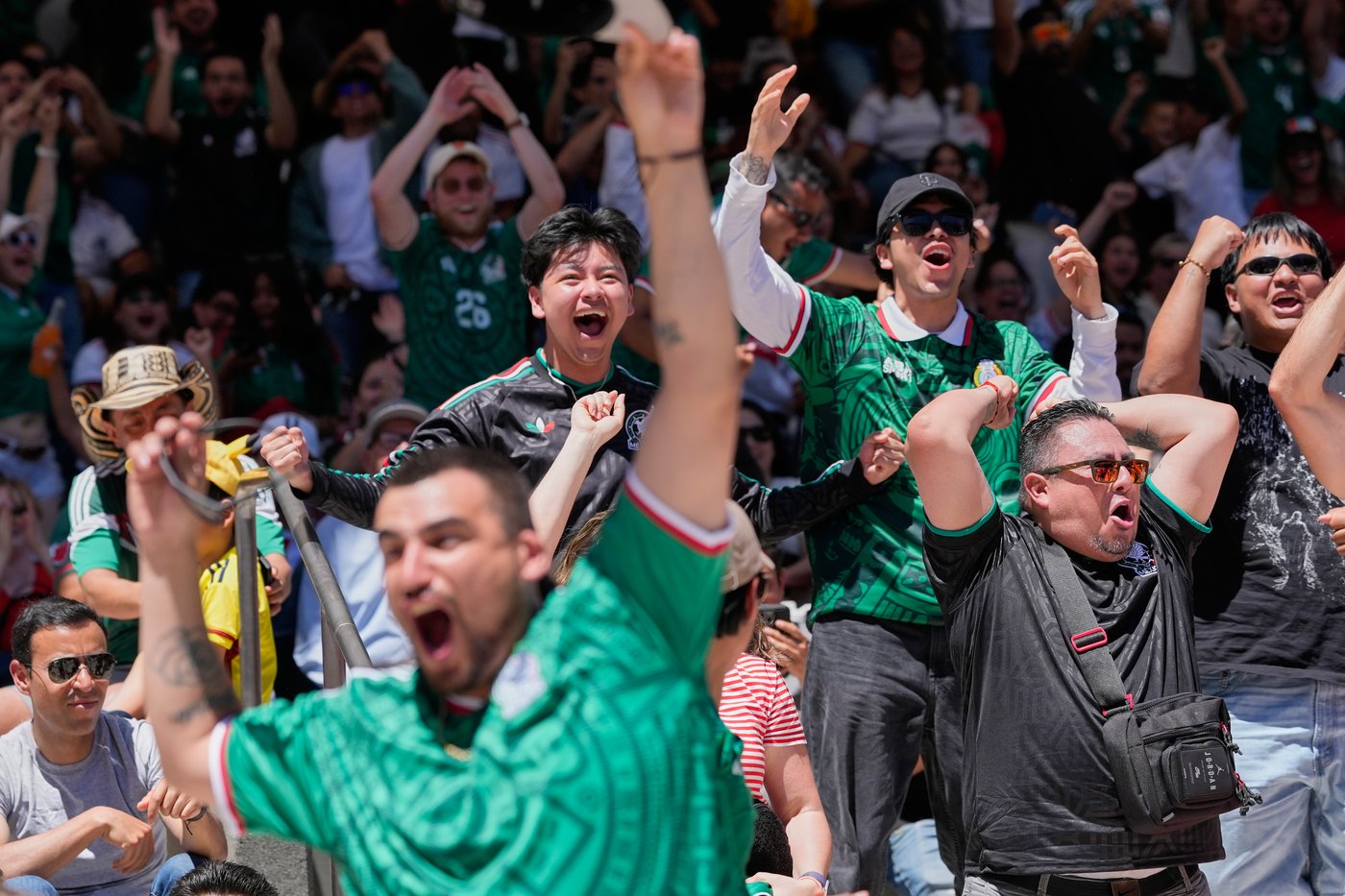 Soccer fans around the world watch the World Cup, in photos | iNFOnews.ca