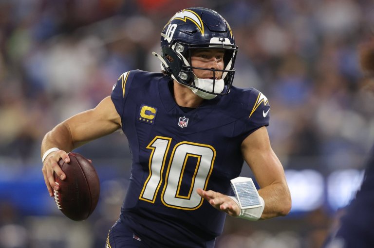 Chargers' high-powered offense set to face struggling Titans | iNFOnews.ca Chargers' high-powered offense set to face struggling Titans | iNFOnews.ca