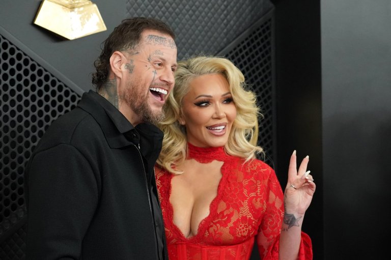 Jelly Roll files for divorce after 10-year marriage, citing irreconcilable differences | iNFOnews.ca