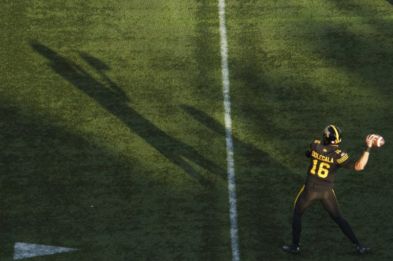 Jake Dolegala to get the start at quarterback when Ticats visit Roughriders | iNFOnews.ca