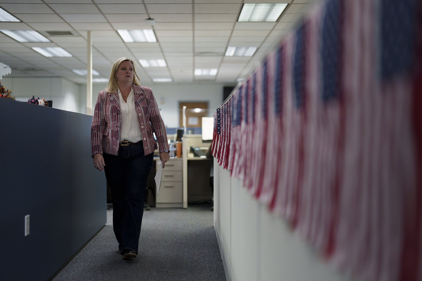 An elections worker wanted to serve her country. A stew of conspiracy theories and vitriol awaited | iNFOnews.ca An elections worker wanted to serve her country. A stew of conspiracy theories and vitriol awaited | iNFOnews.ca