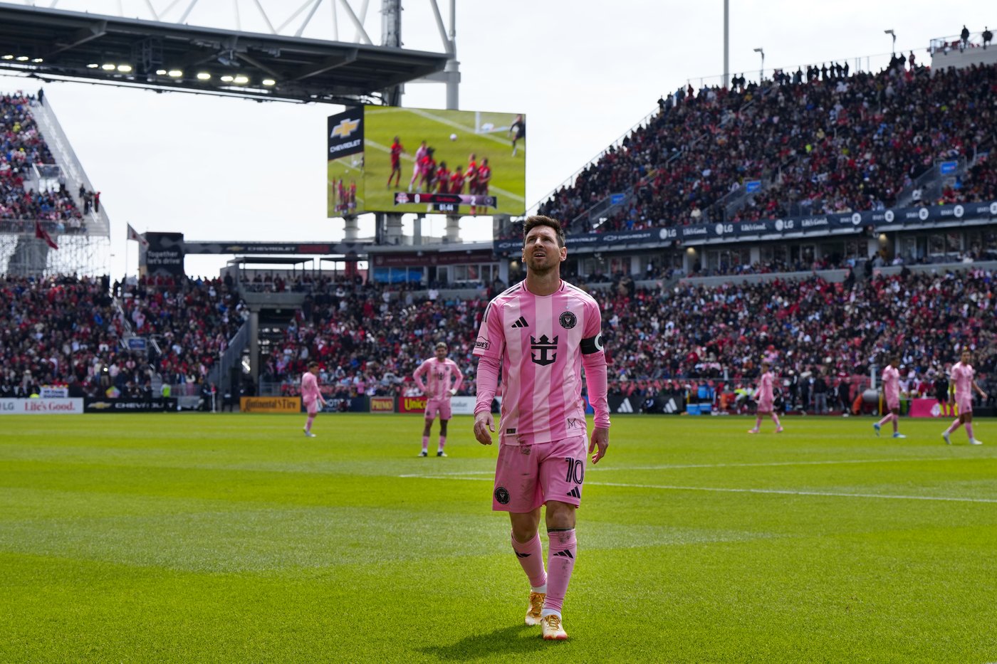 Messi dominant at revamped BMO Field in Inter Miami's 4-2 win over Toronto | iNFOnews.ca