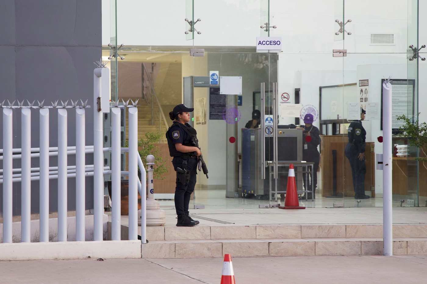 Boxer Julio César Chávez Jr. released from prison in Mexico, awaiting trial over alleged cartel ties | iNFOnews.ca Boxer Julio César Chávez Jr. released from prison in Mexico, awaiting trial over alleged cartel ties | iNFOnews.ca