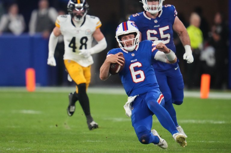 Bills close preseason with 28-27 win over Steelers on Buechele's late 2-point conversion | iNFOnews.ca