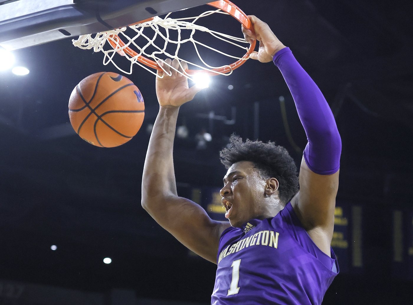 Goldin, Burnett lead No. 24 Michigan to 91-75 win over Washington | iNFOnews.ca