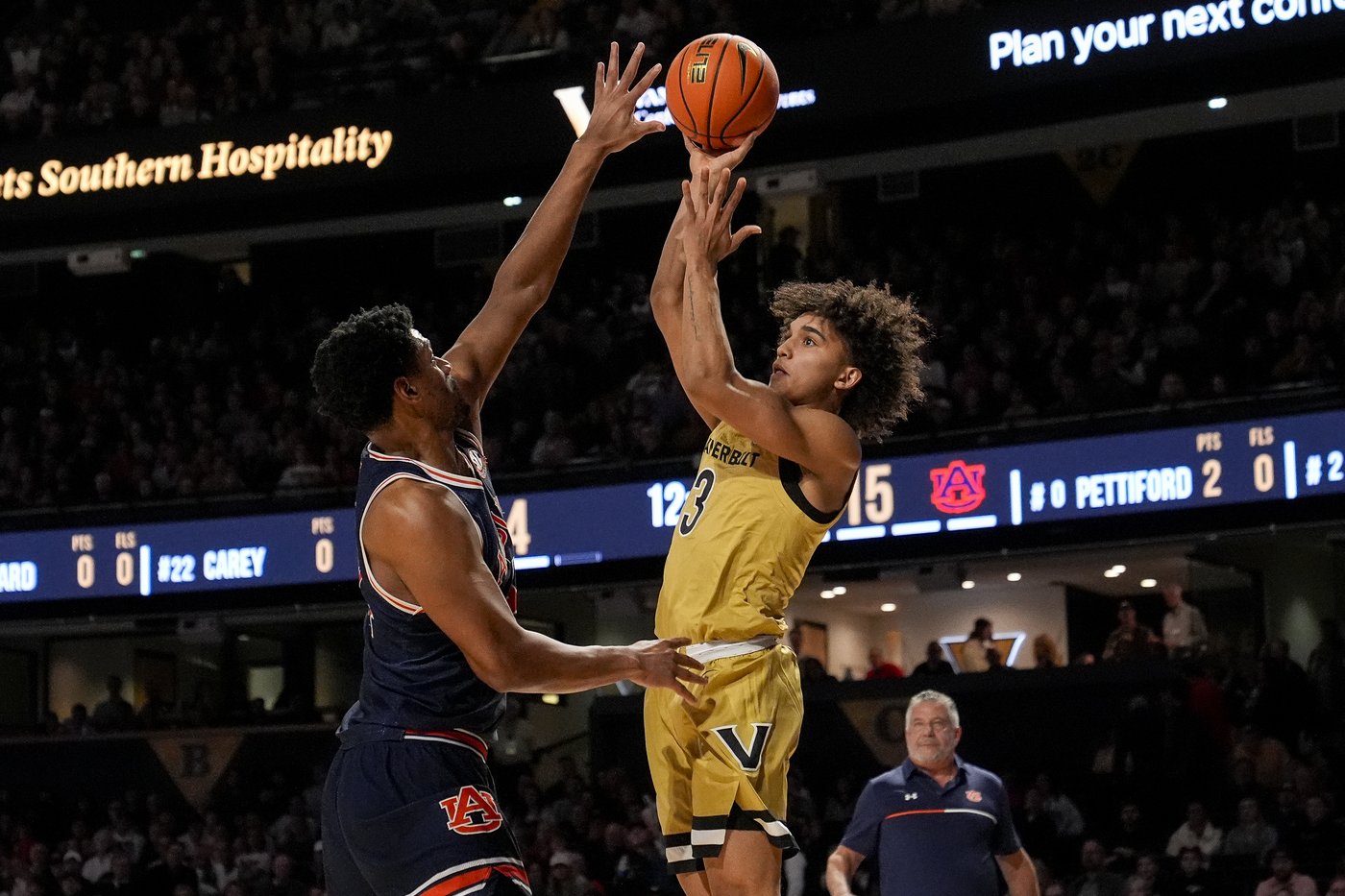 Top-ranked Auburn snaps back with an 80-68 win over Vanderbilt | iNFOnews.ca
