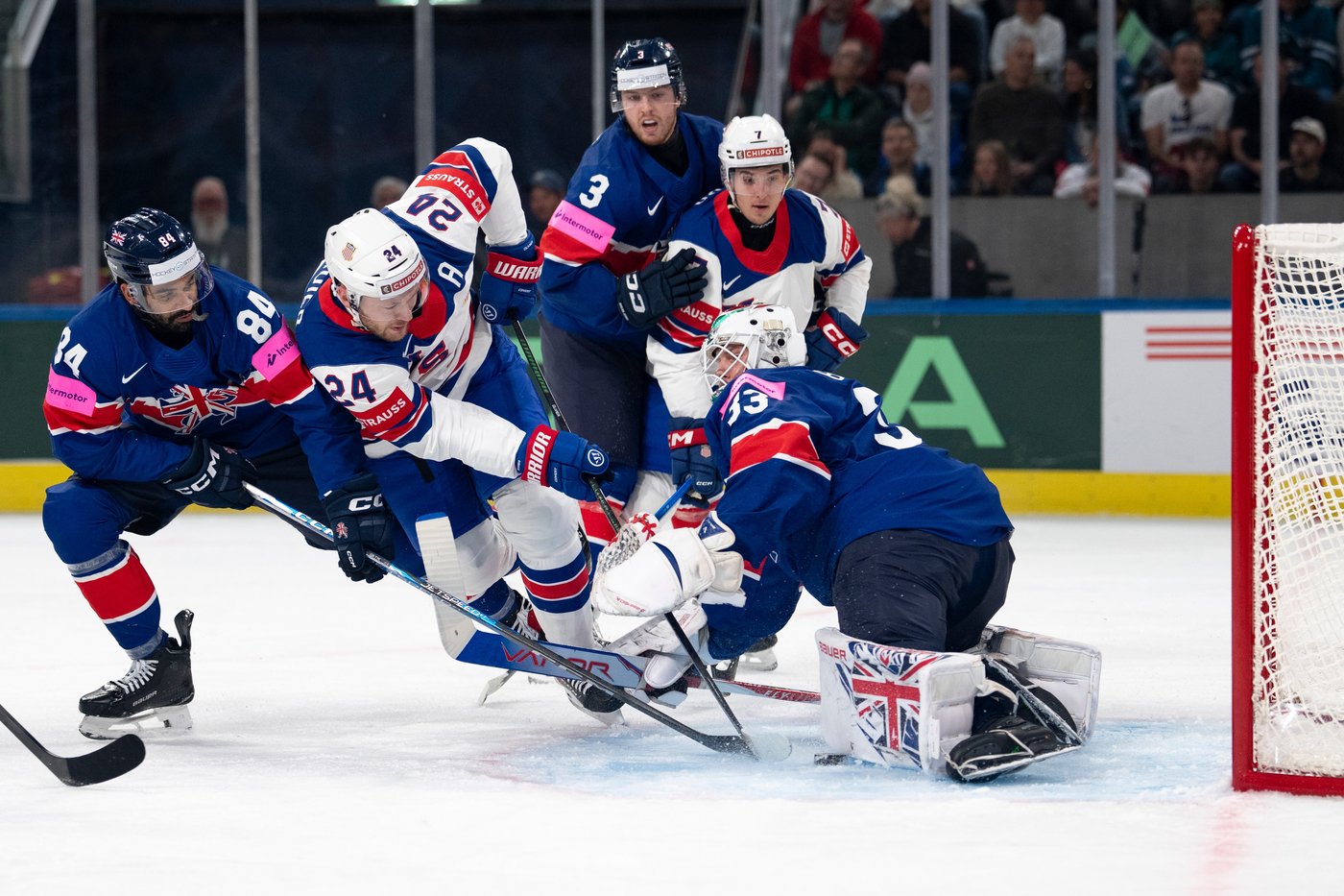 Defending champion US rebounds from loss to Switzerland by beating Britain 5-1 at ice hockey worlds | iNFOnews.ca Defending champion US rebounds from loss to Switzerland by beating Britain 5-1 at ice hockey worlds | iNFOnews.ca