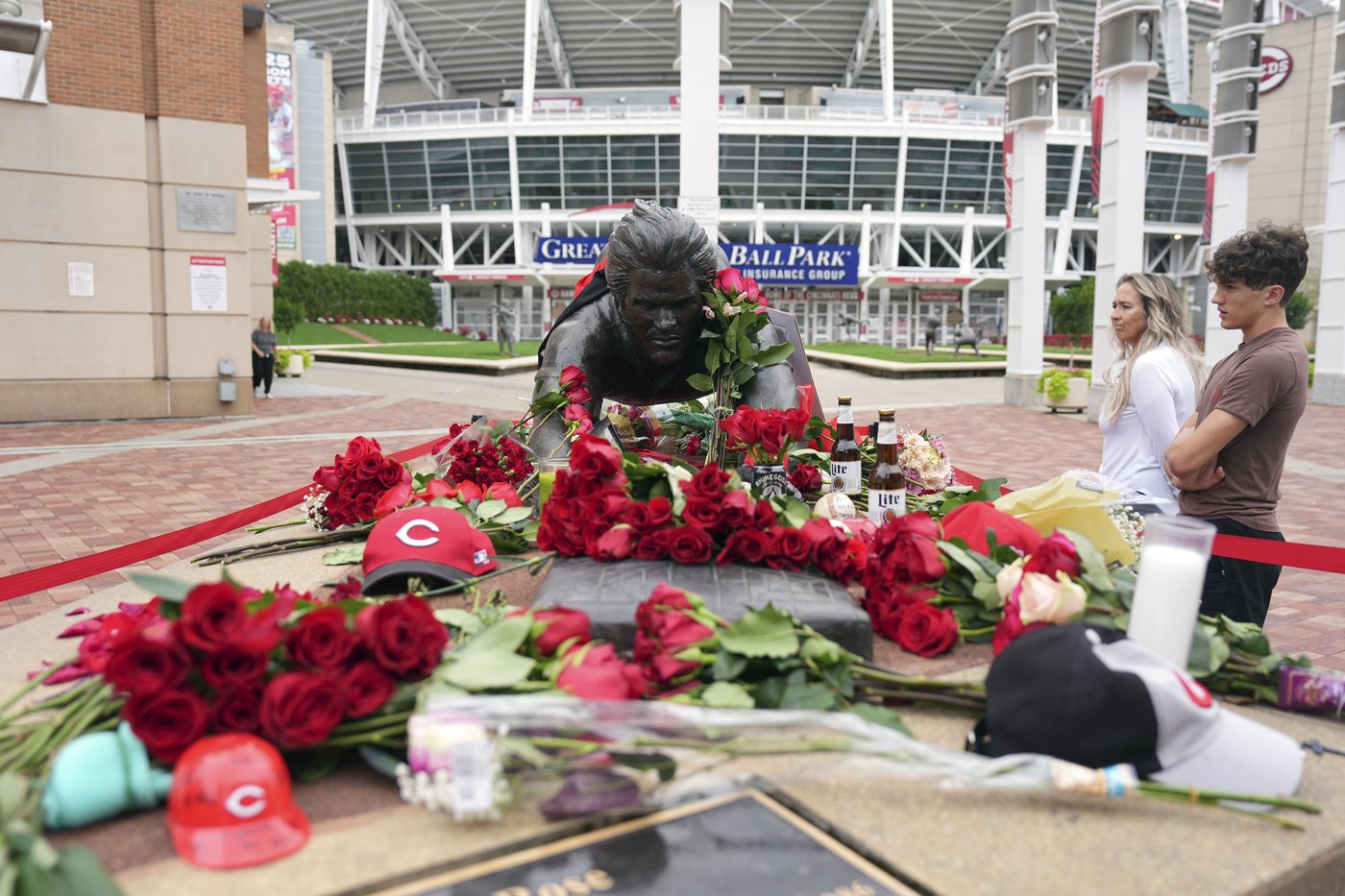 Pete Rose still not going into Hall of Fame. His MLB ban was permanent not 'lifetime' | iNFOnews.ca Pete Rose still not going into Hall of Fame. His MLB ban was permanent not 'lifetime' | iNFOnews.ca