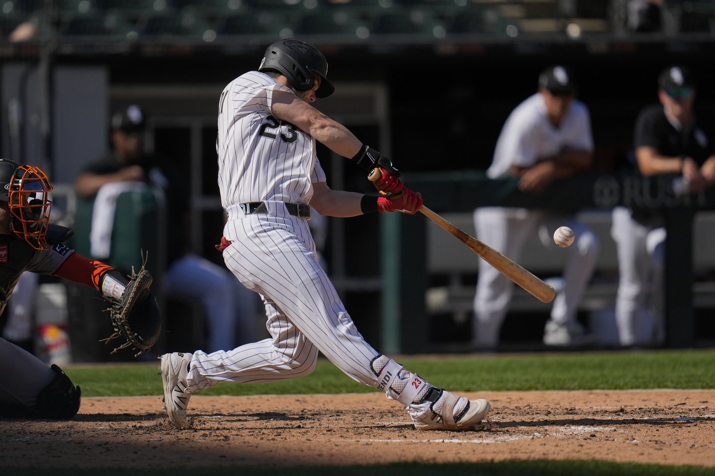 Houser goes 7 and Benintendi homers as White Sox blank Giants 1-0 | iNFOnews.ca Houser goes 7 and Benintendi homers as White Sox blank Giants 1-0 | iNFOnews.ca