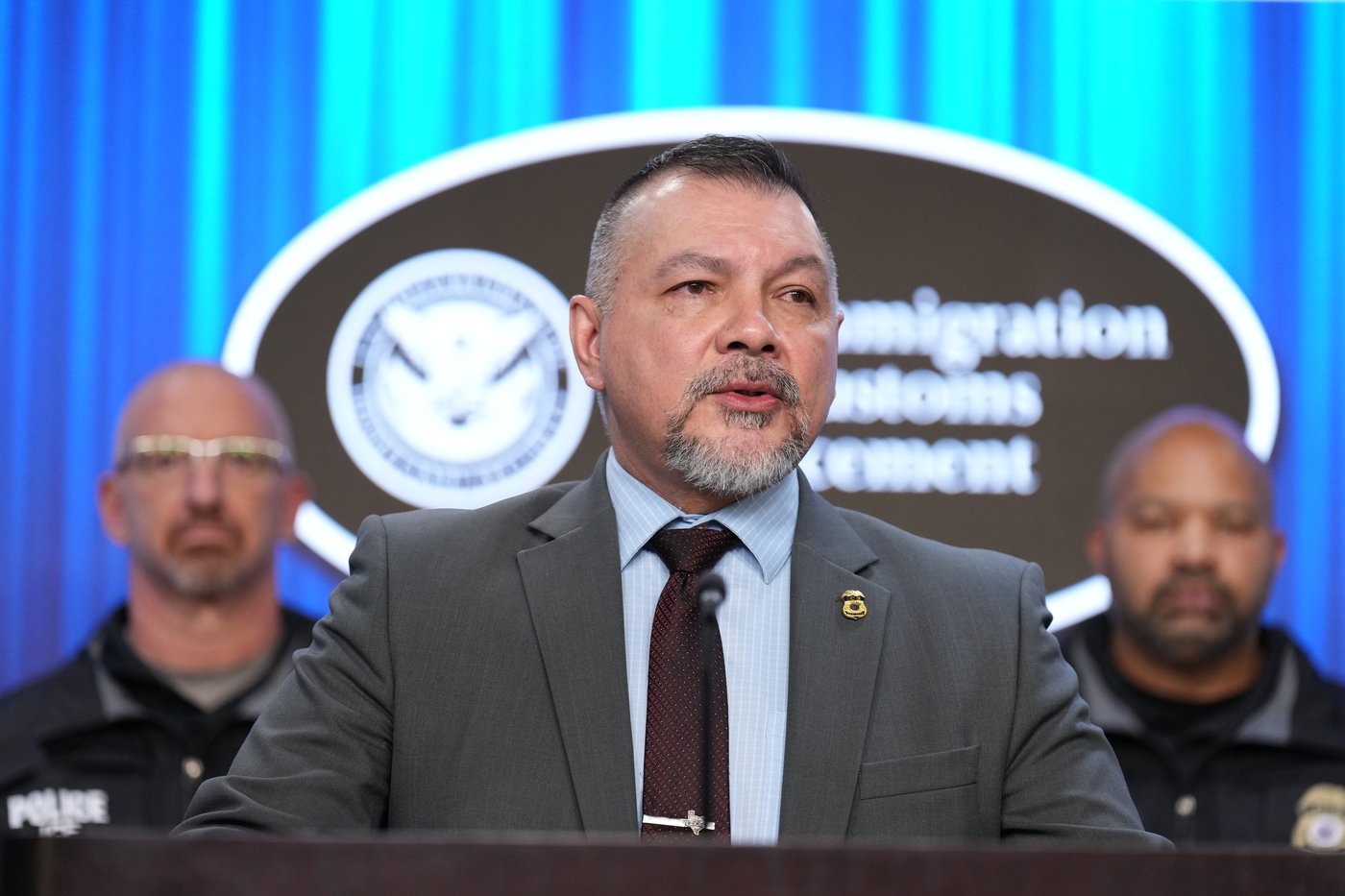 ICE officers shot a man in New York because they believed they were in danger, official says | iNFOnews.ca ICE officers shot a man in New York because they believed they were in danger, official says | iNFOnews.ca