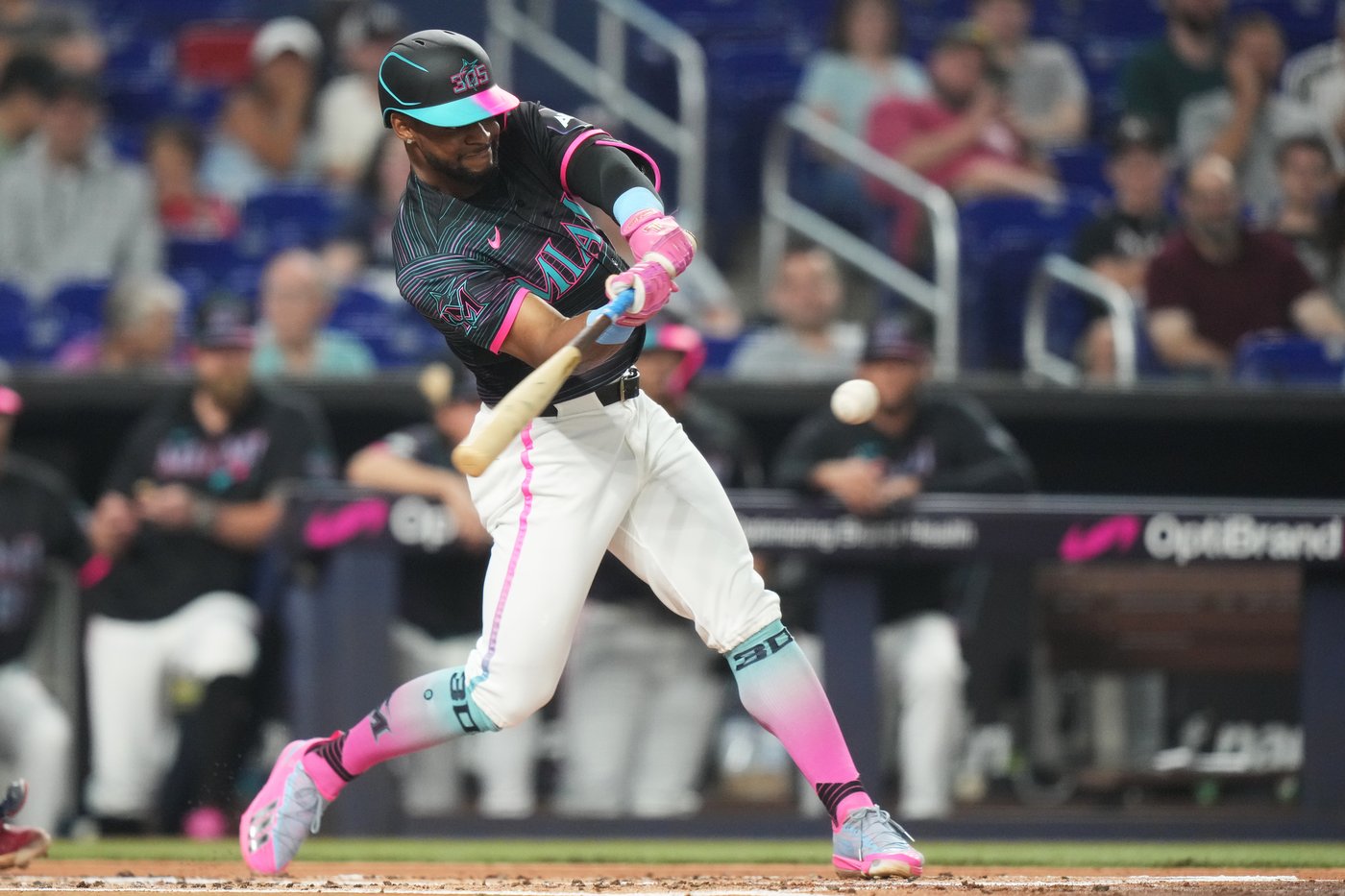 Pérez throws 1-hitter for just 11th MLB complete-game shutout this year as Marlins beat Braves 3-0 | iNFOnews.ca