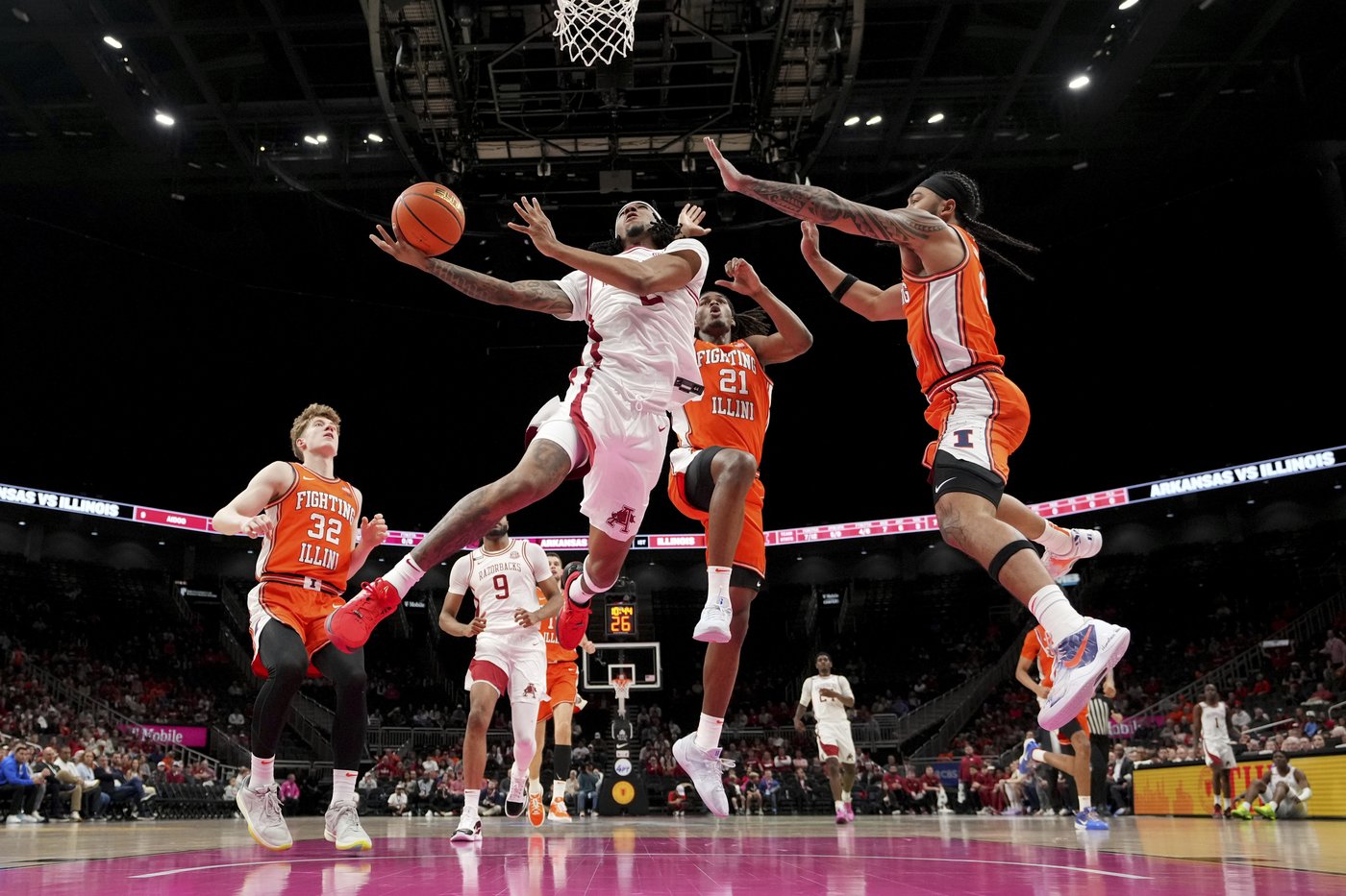 Kasparas Jakucionis scores a season-best 23 points as Illinois tops No. 19 Arkansas 90-77 | iNFOnews.ca Kasparas Jakucionis scores a season-best 23 points as Illinois tops No. 19 Arkansas 90-77 | iNFOnews.ca