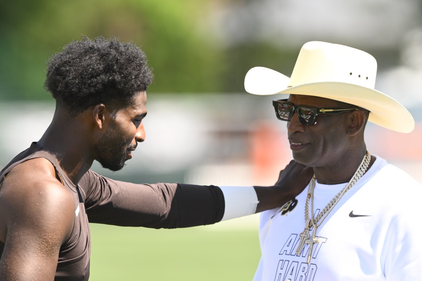 From 'stay away' to the bleachers: Deion Sanders visits Browns' camp as Shedeur vies for starting QB | iNFOnews.ca From 'stay away' to the bleachers: Deion Sanders visits Browns' camp as Shedeur vies for starting QB | iNFOnews.ca
