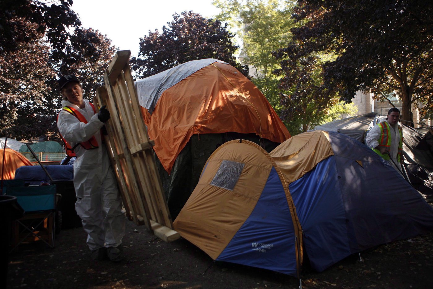 B.C. Supreme Court finds Victoria has authority to restrict camping in city parks | iNFOnews.ca