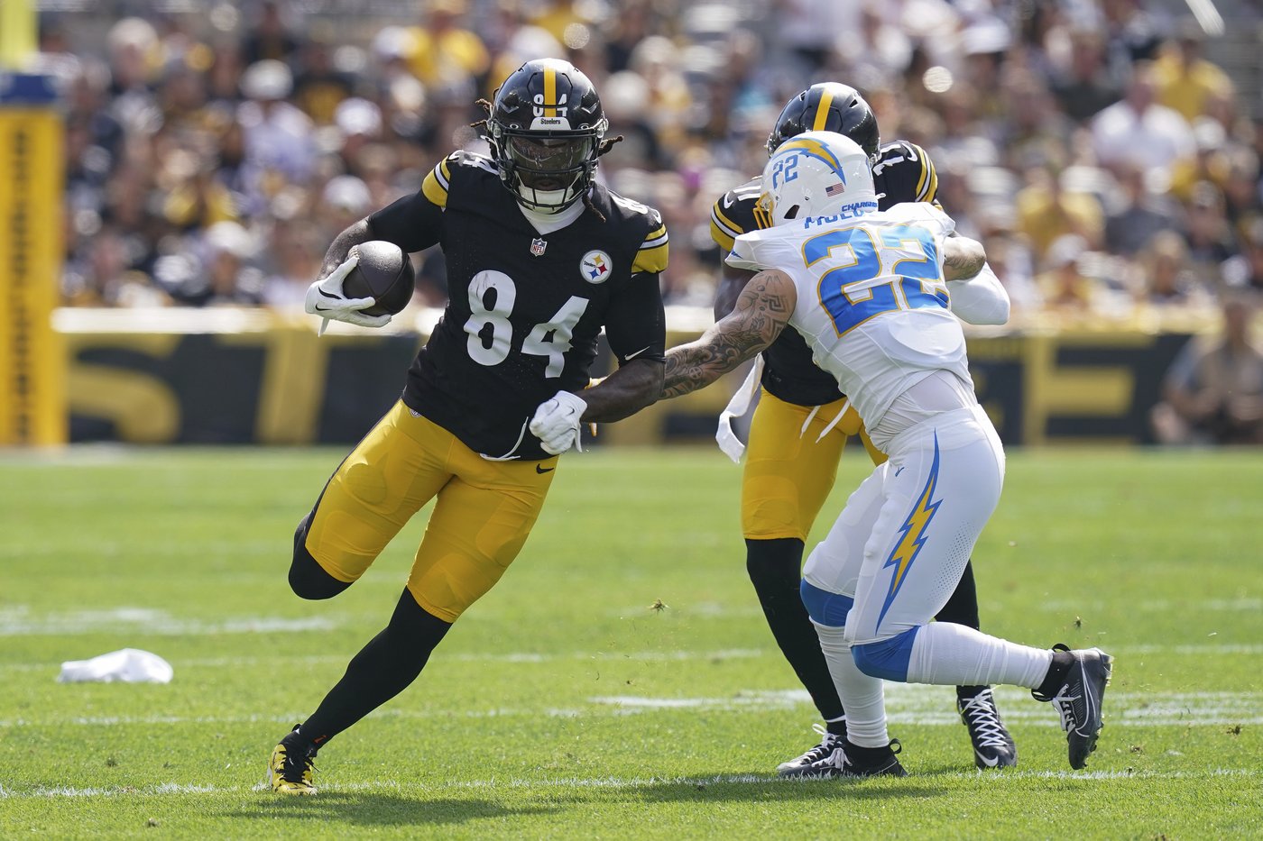 Steelers vet Cordarrelle Patterson hasn't let pride get in the way during a record-setting career | iNFOnews.ca