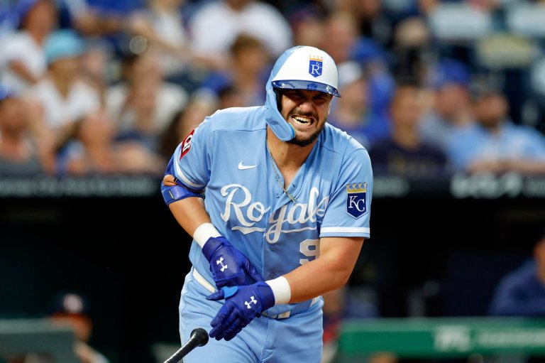 Vinnie Pasquantino has hand surgery, faces up to 6 weeks out in the latest injury blow to the Royals | iNFOnews.ca