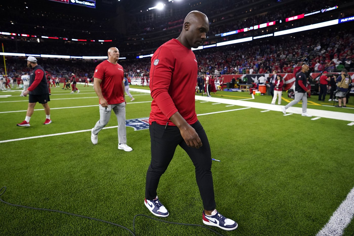 Texans set franchise record with 5 interceptions but can't hold on in 26-23 loss to Lions | iNFOnews.ca
