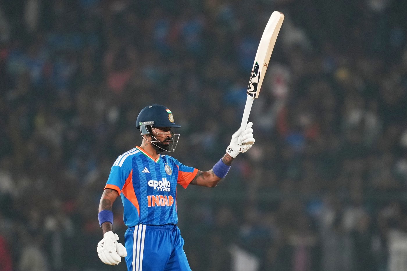 South Africa dismissed for 74 in its lowest T20 total as India wins series opener by 101 runs | iNFOnews.ca