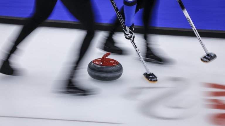Rock League walks back travel plans for pro curling startup, won't go overseas | iNFOnews.ca