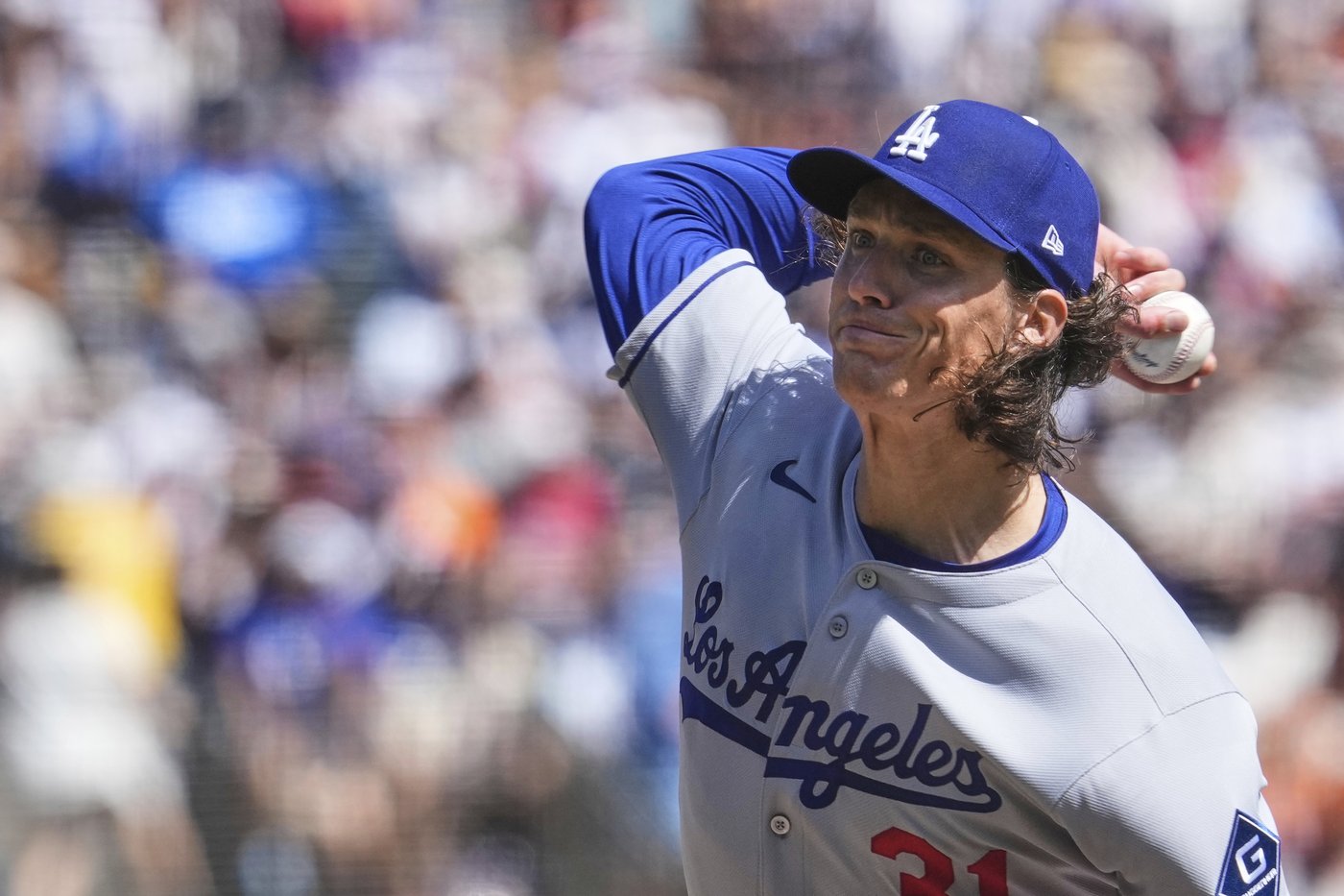 Hernández's 4 hits helps Dodgers to 10-2 win, drops Giants 1 1/2 games back for last NL wild card | iNFOnews.ca