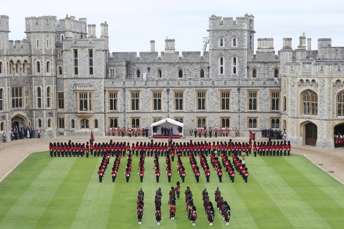 The Latest: Trump enjoys royal pageantry during unprecedented second UK state visit | iNFOnews.ca The Latest: Trump enjoys royal pageantry during unprecedented second UK state visit | iNFOnews.ca