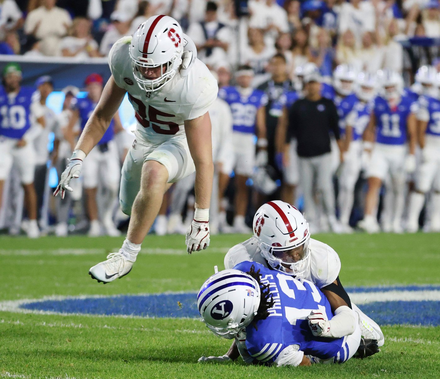 Stanford beats Boston College 30-20 behind strong running game, defense | iNFOnews.ca