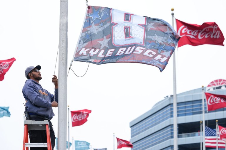 NASCAR's Kyle Busch was short of breath, coughing up blood day before his death, 911 call reveals | iNFOnews.ca