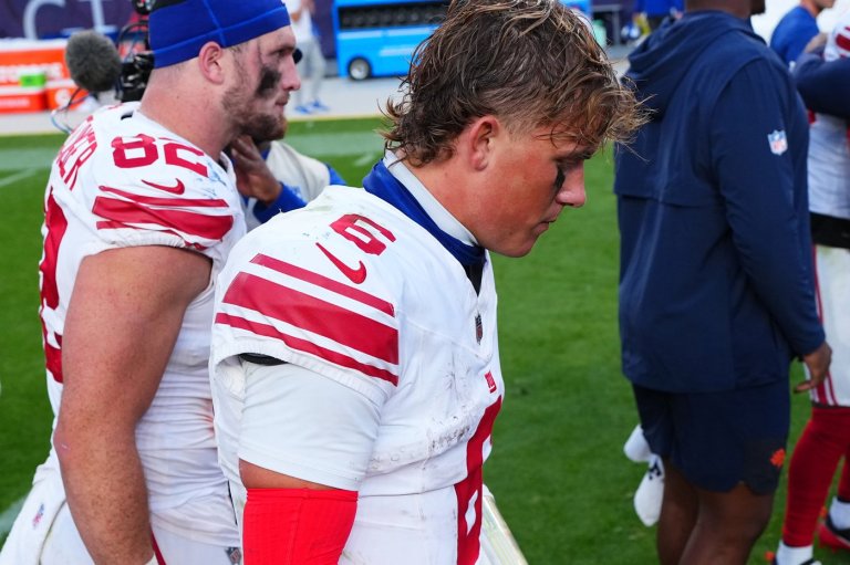 Giant meltdown: New York on wrong end of Denver's historic comeback after 3 shutout quarters | iNFOnews.ca
